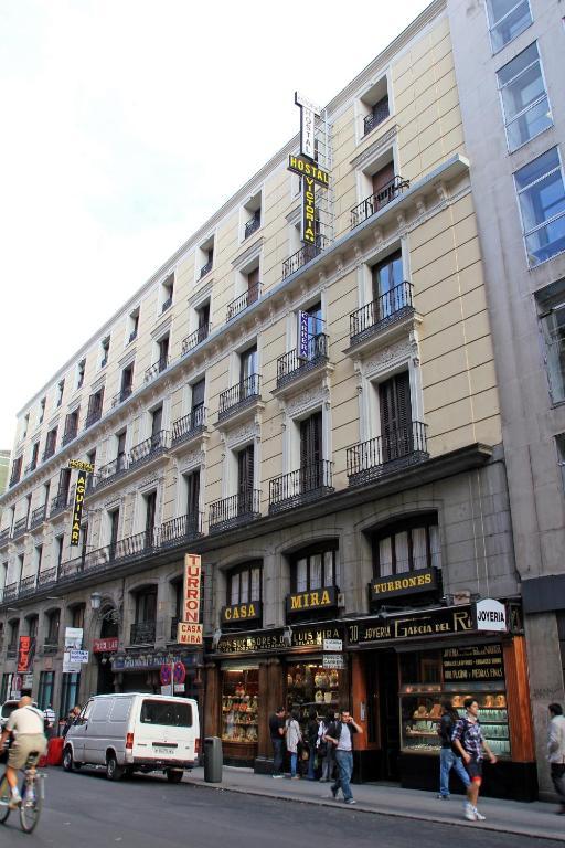 Hostal Victoria III Madrid Kamer foto